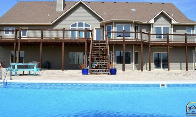 Emporia House | 5 Bedroom, 6 Bathroom Custom Home with Private Pool, Pool House, Chef's Kitchen