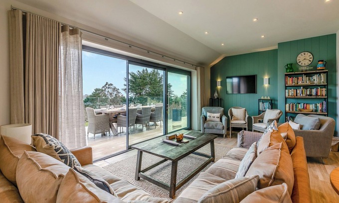 St. Mawes Cottage | 5 bedroom accommodation in St Mawes, near Truro