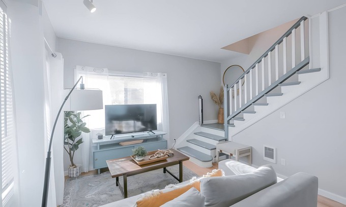 Corvallis House | 5 Bedroom Family Haven