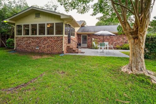 Myrtle Beach House | 5 Mi to Boardwalk Myrtle Beach Home Near Golfing