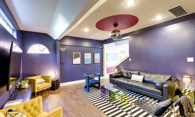 Montopolis House | 5 Mi to Dtwn Austin: Vibrant Home w/Patio