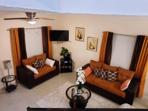 Mammee Bay Apartment | 5 Min from Dunn River Fall 2 Bedroom Townhome Pool Balcony