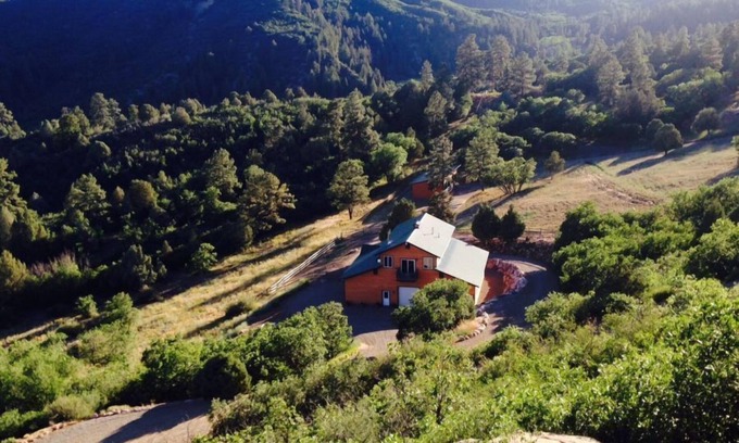 Durango House | 5 Min To Downtown Durango, Privacy, Bordering National Forest!