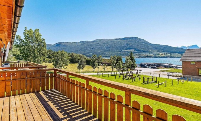 Gjemnes Municipality Apartment | 5 person holiday home in EIDSVÅG