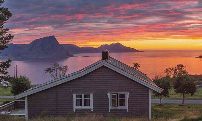 Stadlandet House | 5 person holiday home in Åram