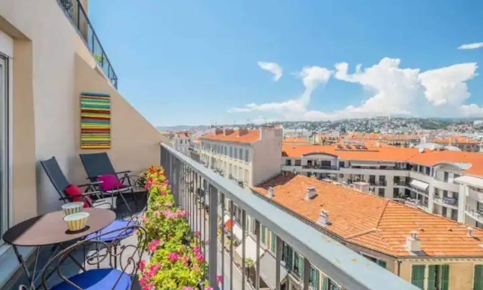 Old Town Apartment | 5 Star Luxury Apartment in the Heart of Nice