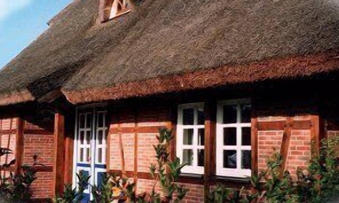 Dumsevitz House | 5-star thatched roof house, very cozy and comfortably furnished