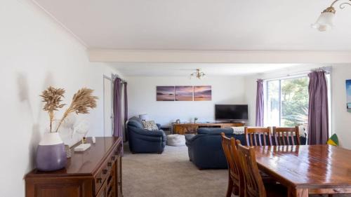 Bermagui House | 54 Bunga Street