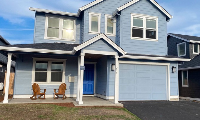 Manzanita House | 5BR, Chef's Kitchen, Hot Tub