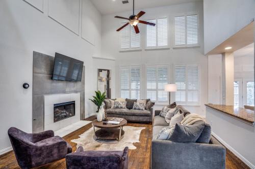 Rowlett Villa | 5br Lux! Pool, Games & Theater