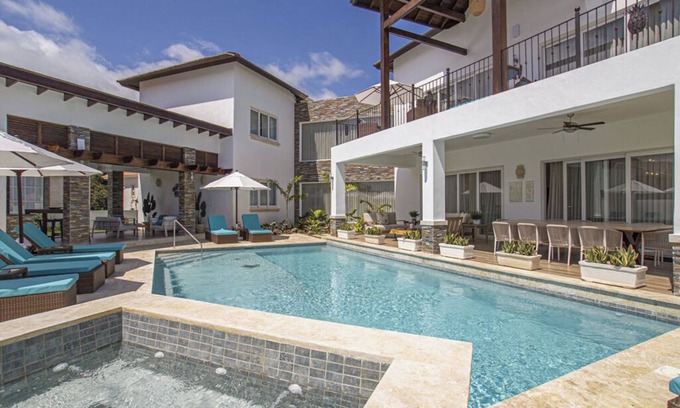 Barrio Las Yaguitas Villa | 6 bedroom luxury villa in superb Puerto Plata!