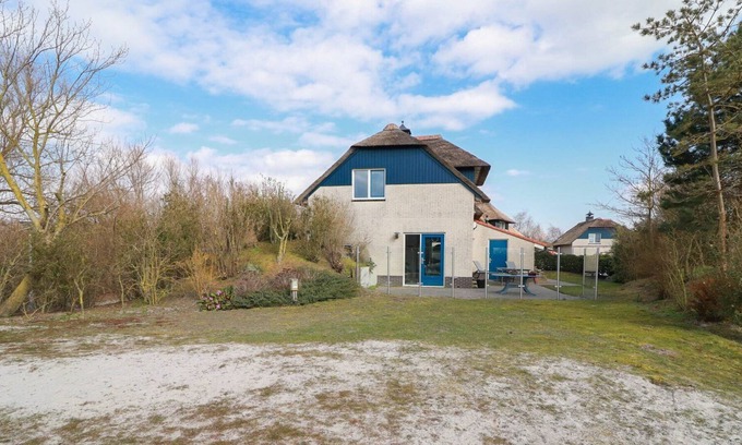 Makkum Cabin | 6-person Duinvilla with many extra luxuries