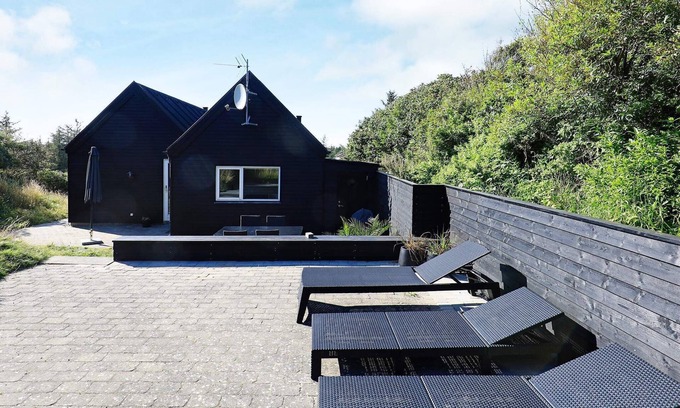 Blokhus House | 6 person holiday home in Blokhus