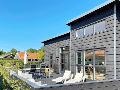 Bjert House | 6 person holiday home in Bjert-By Traum