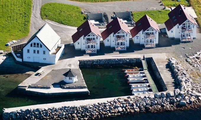 Stadlandet House | 6 person holiday home in Åram-By Traum