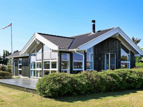 Sæby House | 6 person holiday home in Sæby-By Traum