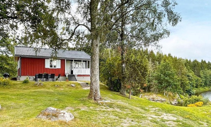 Mellerud House | 6 person holiday home in MELLERUD-By Traum