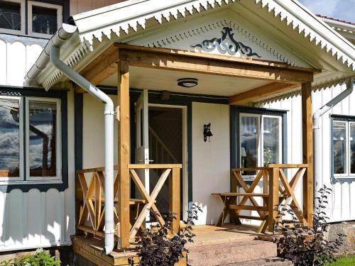Hacksvik House | 6 person holiday home in HÅCKSVIK