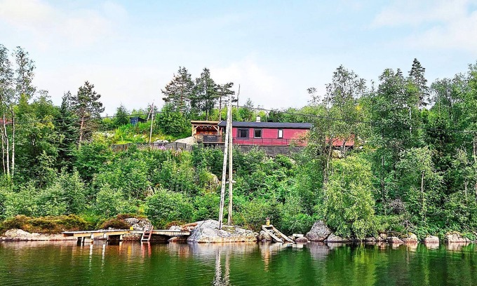 Lyngdal House | 6 person holiday home in lyngdal