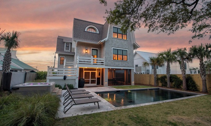 Isle of Palms House | πββοΈ 614 Palm Blvd. Brand New π₯ Custom Built Home! Pool and Water Views!