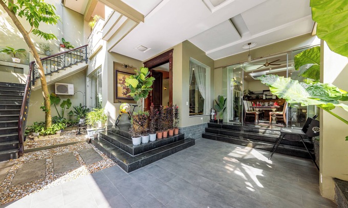 Yen Phu Villa | 6BR sun kissed ANAMOI VILLA near West Lake/Jaccuzzi