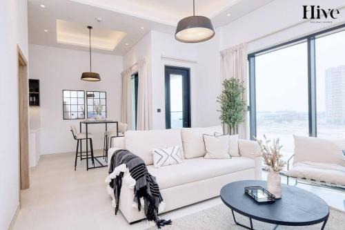 Jebel Ali Apartment | 7 By Aurora 305