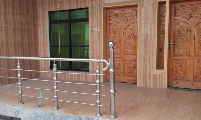 Peshawar Hotel | 7 Cs Guest House