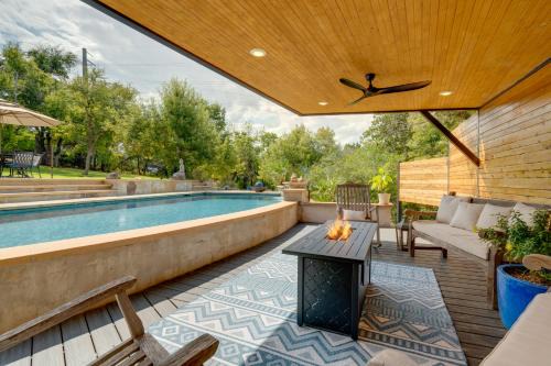 Peyton Brook At Rob Roy House | 7 Mi to Zilker Park Oasis with Pool and Patio