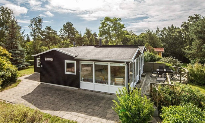 Skødshoved Strand House | 7 person holiday home in Knebel-By Traum