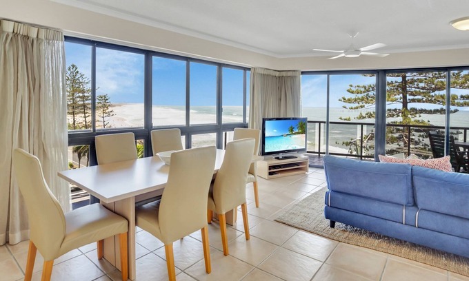 Coolum Beach Apartment | 8/1736 David Low Way