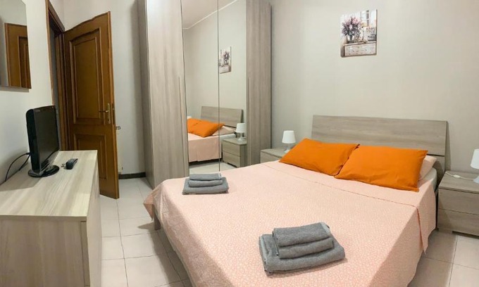 Ciampino House | 8 Bedrooms Guest Houses In Ciampino