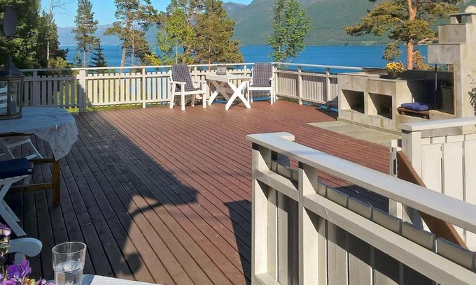 Gjemnes Municipality House | 8 person holiday home in EIDSVÅG-By Traum