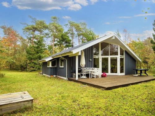 Grena Strand House | 8 person holiday home in Grenaa-By Traum