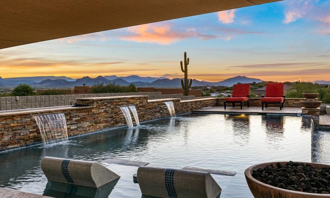 Desert View House | 8000 ft Entertainer's Paradise with desert views! Pool /Theater /Bar!