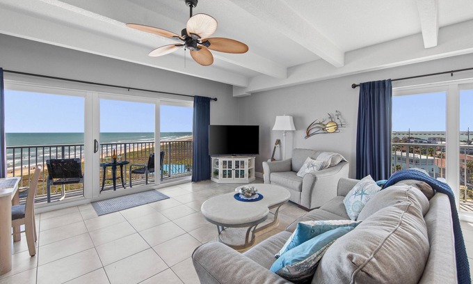 South Padre Island Condo | 8TH FLOOR HONEYMOON SUITE,VIEWS FROM 3 FLOOR TO CEILING WINDOWS STEPS TO BEACH