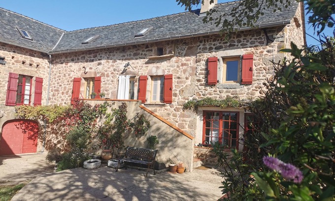 Najac Cottage | 95m² Ligal gîte 7 minutes from Najac!