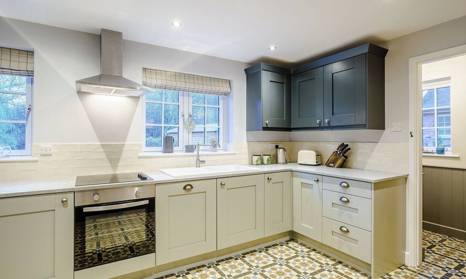 Malpas Cottage | A beautiful cottage in a rural Cheshire village with an abundance of attractions easily accessible.
