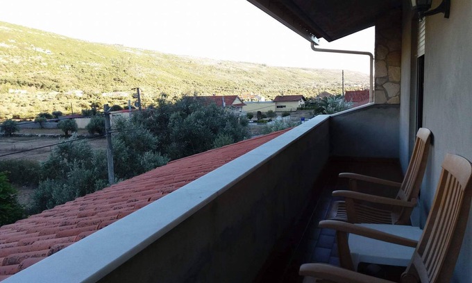 Poio House | A casa da serra - local accommodation (serra daire and candeeiros natural park)