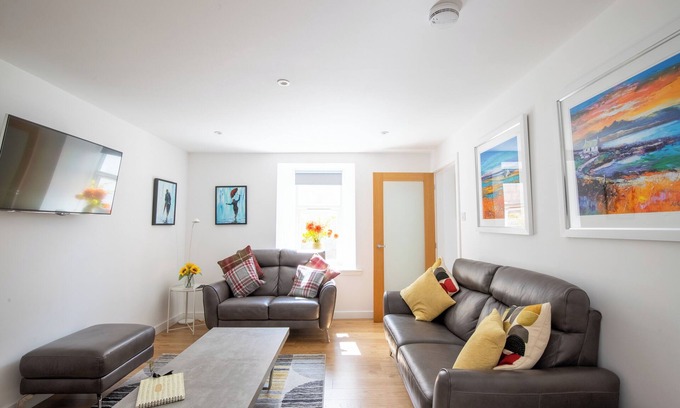 Ballater Cottage | A charming cottage in the heart of Ballater, with a beautiful & modern interior