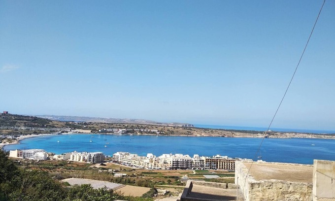 Ta' Pennellu Cabin | A cosy and elegant maisonette with picturesque views