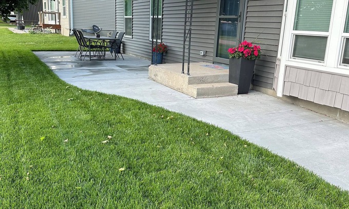 Republican City House | A cozy house retreat in Republican City and Harlan County Reservoir.