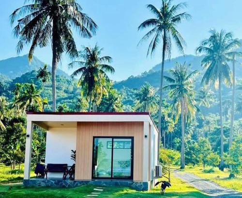 Ko Chang House | A Garden