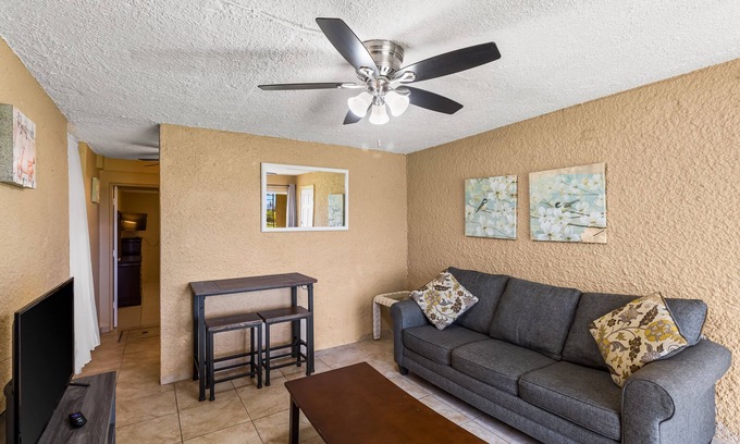 La Grande Princesse Condo | A getaway to a getaway by RedAwning