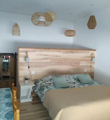 Lanty-sur-Aube Bed & Breakfast | A la maison du bonheur