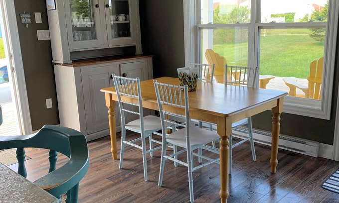 Darnley Cottage | A lovely 3-bedroom cottage for a quiet getaway!