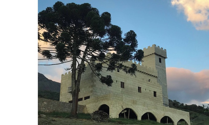Lavrinhas Other | A real Castle in a mountain, 2.5 hours from São Paulo or Rio.