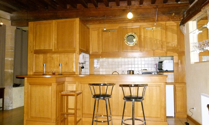 Old Lyon Apartment | A Renaissance building in the heart of the city