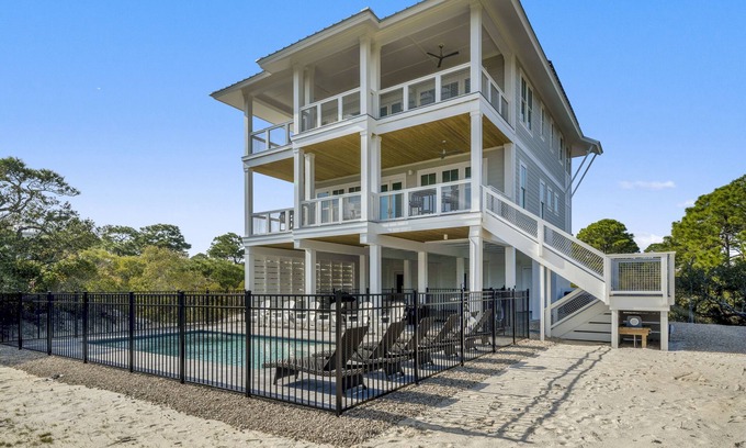 Sea Palm Village House | A Weekend at Billy's: Stunning New Build, Private Pool, Gulf Views, Plantation