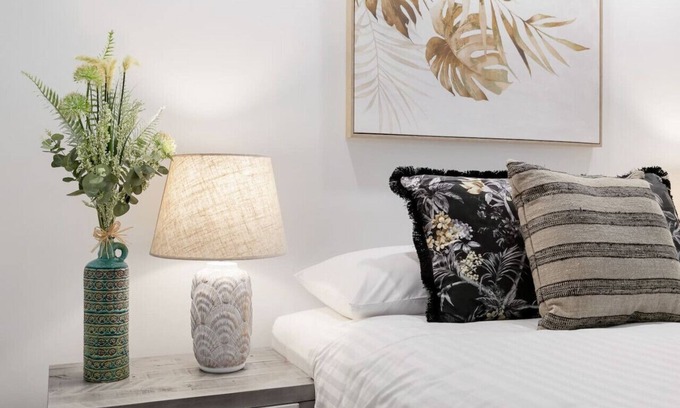 Connolly Apartment | A6 - Work-from-home haven | free WIFI | 1BR!