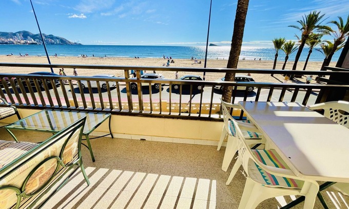 Cala Apartment | A690 - Beachfront Poniente